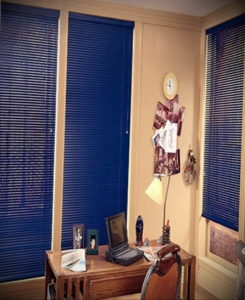 горизонтальные жалюзи в интерьере 19.09.2019 №028 - horizontal blinds in t - design-foto.ru