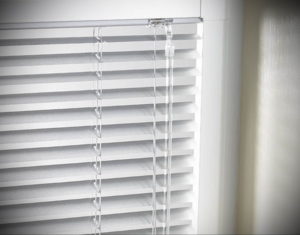 жалюзи на пластиковые окна 19.09.2019 №001 - blinds on plastic windows in - design-foto.ru