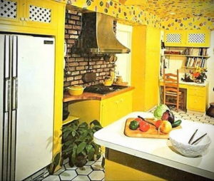 желтый цвет в интерьере кухни 09.10.2019 №056 -yellow in interior- design-foto.ru