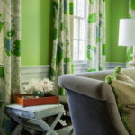 зеленые шторы в интерьере 06.10.2019 №007 -green in the interior- design-foto.ru
