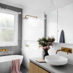 серый цвет в ванной интерьер 24.09.2019 №016 -gray interior- design-foto.ru