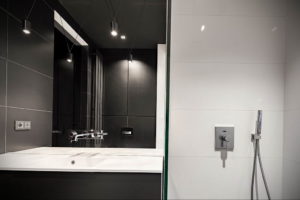 серый цвет в ванной интерьер 24.09.2019 №021 -gray interior- design-foto.ru