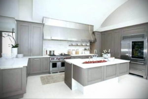 серый цвет в интерьере кухни 24.09.2019 №047 -gray interior- design-foto.ru