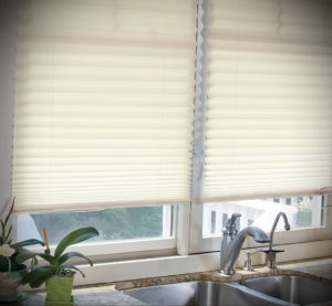 тканевые жалюзи в интерьере 19.09.2019 №006 - blinds zebra in the interior - design-foto.ru