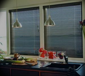 фото Интерьер – жалюзи для комнаты от 04.05.2018 №033 - Venetian Blinds - design-foto.ru
