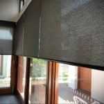 черные жалюзи в интерьере 19.09.2019 №047 - black blinds in the interior - design-foto.ru