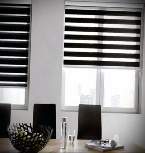 черные жалюзи в интерьере 19.09.2019 №053 - black blinds in the interior - design-foto.ru