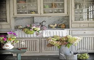 Фото Цветы в интерьере кухни от 26.09.2018 №087 - Flowers in the interior - design-foto.ru