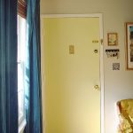 Фото Двери в интерьере квартиры 10.11.2018 №034 - Doors in the interior - design-foto.ru