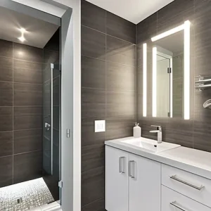 Дизайн интерьера для небольших квартир modern small bathroom with walk-in shower design-foto.ru 269