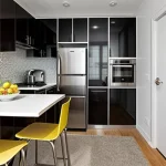 Дизайн интерьера для небольших квартир small apartment kitchen with pull-out storage design-foto.ru 326