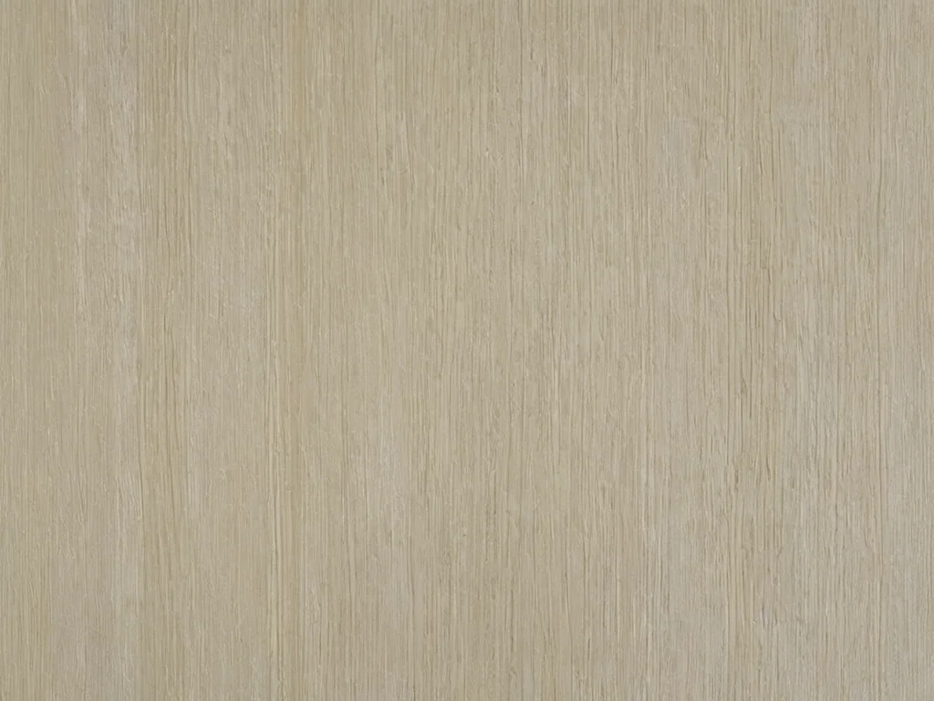 Крупный план идеально сведенного стыка обоев, демонстрирующий невидимое соединение, результат профессионального мастерства и безупречной отделки интерьера.