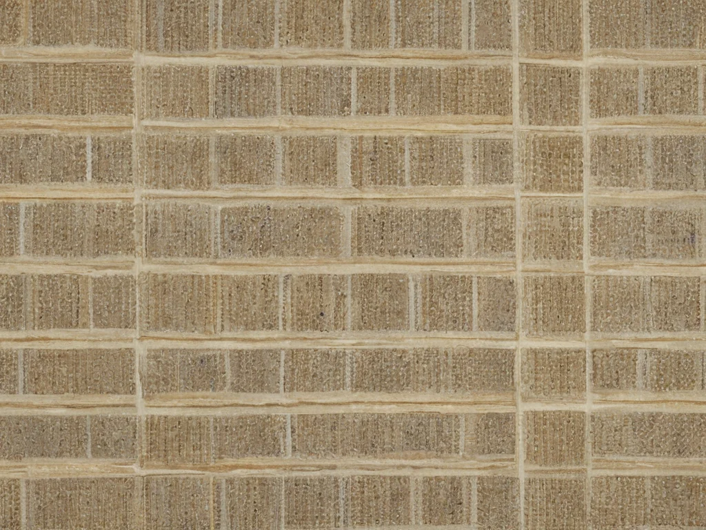 Фотореалистичный крупный план рулона обоев, демонстрирующий повторяющийся узор (раппорт) и текстуру материала, для анализа расхода.